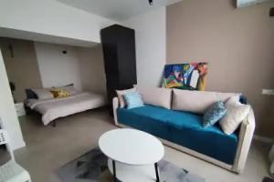Kandinskiy Flat, Mytishchi