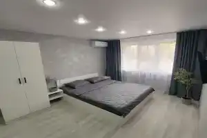 Na Naberezhnoy Flat, Kamyshin