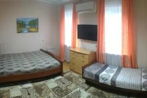 Dvukhkomnatnye V Tsentre Tuapse U Gorodskogo Parka Apartments, Tuapse