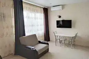 Studiya Na Demokraticheskoy 45a Apartments, Adler