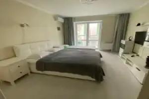 Otlichnye Apartamenty Ryadom S Verkhnim Ozerom Apartments, Kaliningrad
