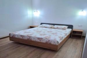 Uyutnye Dvukhkomnatnye Dlya Semyi Ili Kompanii Apartments, Kushchyovskaya