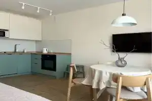 Ocharovatelnye Ot Vitamia Art V Zhk Biznes- Klassa Okolo Lesa Apartments, Togliatti