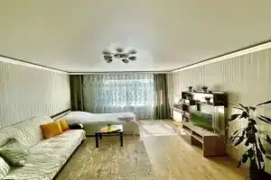 Dvuxkomnatnaya V Samom Centre Goroda Flat, Saransk