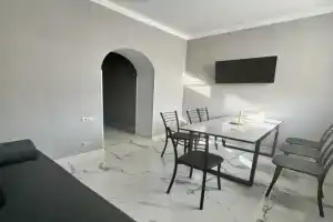 Apartamenty 100 Kv.m S Novym Remontom U Morya Flat, Tsitrusovy sovhoz