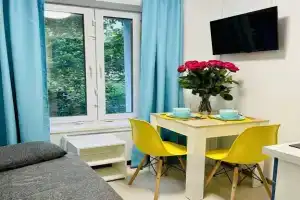 Na Yugo-Zapade Moskvy, ryadom parki s naberezhnymi Flat, Moscow
