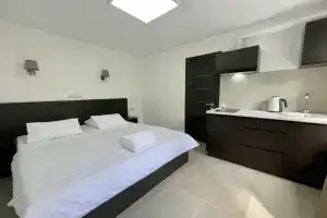 Vysota 1 Apartments, Kerch