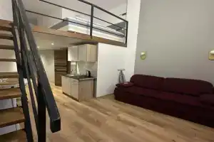 dvukhurovnevye 35 m² ryadom s tsentrom Apartment, St. Petersburg