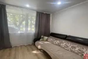 Svetlaya studiya so svezhim remontom Flat, Kazan