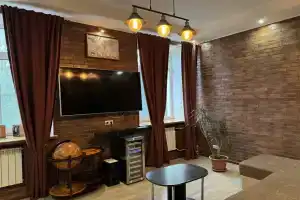 Medvezhya Berloga Flat, Kronshtadt