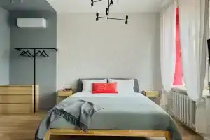 Small Studio on Zhitnaya, Moscow