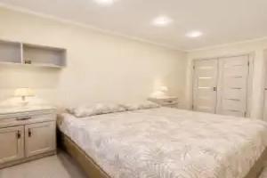 Dvukhkomnatnaya V Tsentralnom Rayone Goroda Flat, Kursk