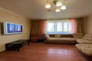 Uyutnaya 3‑komnatnaya Flat, Neftekamsk