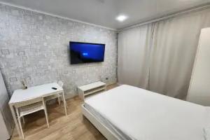 V Mikrorayone Druzhba 4/2 Apartments, Novy Urengoy