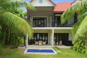 S Vykhodom Na Plyazh Eden Island Villa, Eden Island