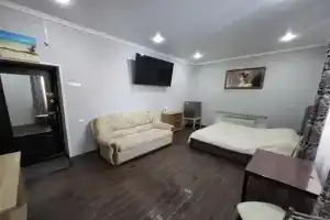 DeLyuks Mini-Hotel, Kumertau