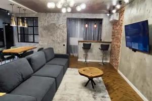 Vidovaya V Novostroyke V Stile Loft Flat, Goryachevodsky