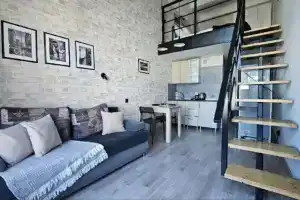 Dvukhurovnevaya Khadi_home V 10 Minutah Ot Tsentra Flat, Astrakhan