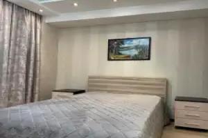 S Khoroshim Remontom V Rayone Tsum Flat, Kirov