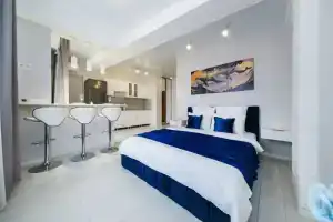 Studiya V 10 Minutakh Ot Morya Flat, Sochi