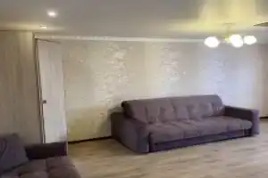 Na Proletarskoj 10 Flat, Yelabuga