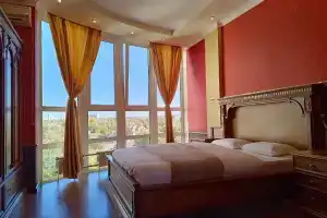 S Dvumya Spalnyami V Tsentre Pyatigorska Na Zhd Vokzale Flat, Pyatigorsk