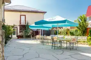 Sashenka Guest House, Yuzhnaya Ozereyevka