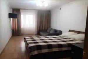 Uyutnaya Yevrodvushka V Tsentre Goroda Flat, Lensk