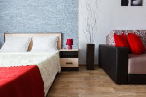 1-k na Stroiteley, dom 3 Flat, Balashov