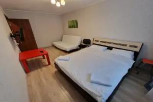 Trekhkomnatnye Seti Baget Apartments, Apatity