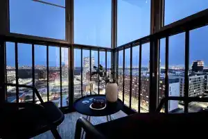 Semeyny Uyut v Luchshem Zhk na Beregu Reki Flat, Novosibirsk
