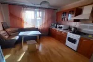 Na Godovikova Flat, Cherepovets