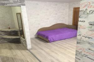 V Tsentre Goroda Flat, Pskov