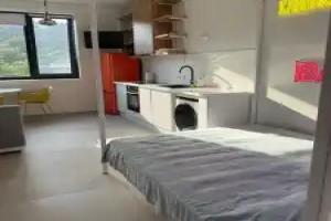 Uyutnye Vblizi Ot Luchshikh Plyazhey Yalty Apartament, Yalta