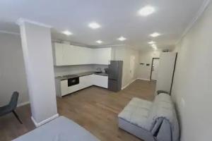 Uyutnaya Studiya V Tsentre Goroda Apartments, Yalta