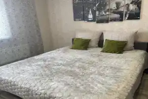 Na Ulitse Letopistsa Nita Romanova 15 Flat, Irkutsk