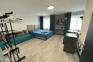Na ulice Melnikayt dom 83 Flat, Tyumen