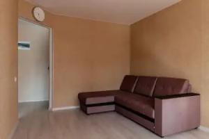 Na Sovetskoy Ploschadi 17 Flat, Rshew