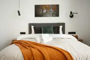 UK Atmosfera Iskra Flat, Yaroslavl