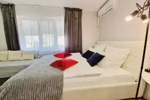 Dvuhkomnatnye Centr, ploshchad Pobedy, Galickogo 19, Kolibri#19 Apartments, Kaliningrad