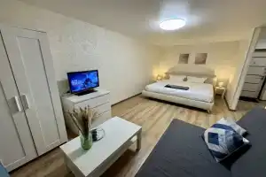 Uyutnaya na Leninskom prospekte Apartment, Moscow