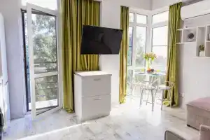 S Vidom Na More V Zhk Sorrento Park Apartments, Adler