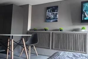 Studiya Na Territorii Avtostoyanki Flat, Kurganinsk