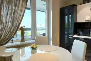 S Vidom Na Nevu Flat