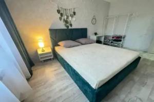 Dvukhkomnatnye apartamenty Apartments, Achinsk