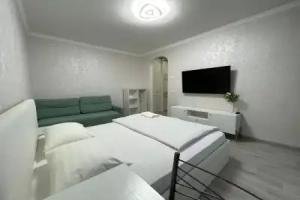 mir, Pr-Kt Leningradskiy 14 Apartments, Novy Urengoy