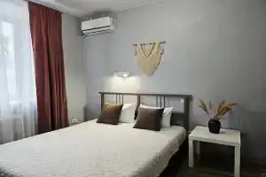 Neotel v istoricheskom tsentre goroda Flat, Voronezh