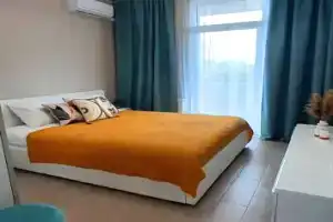 Pryamo U Morya Apartments