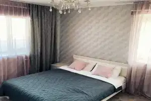 Na Zelinskogo Apartments