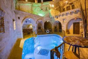 Royal Cave Hotel, Uerguep